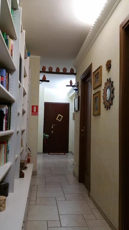 לינה וארוחת בוקר Bella Roma Domus מראה חיצוני תמונה