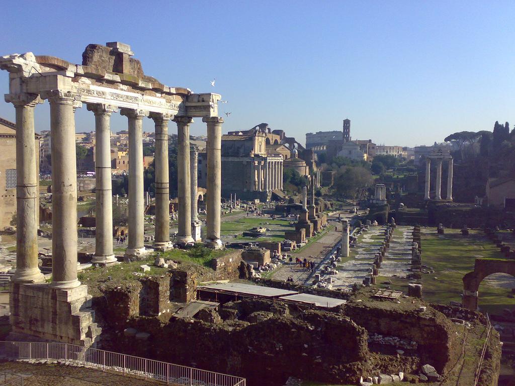 לינה וארוחת בוקר Bella Roma Domus מראה חיצוני תמונה
